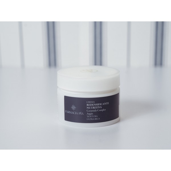 FARMACIA PIA CREMA...