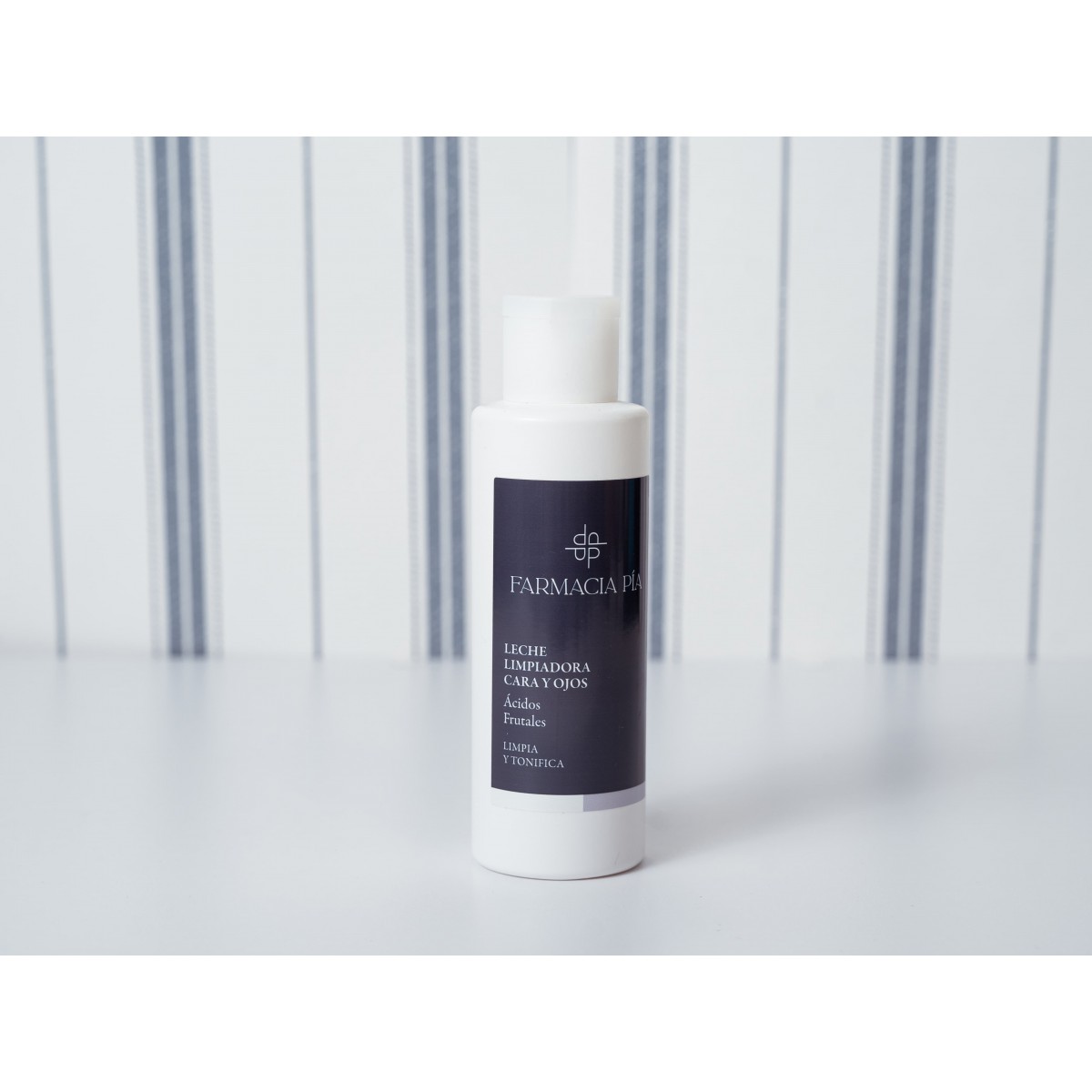 farmacia-pia-leche-limpiadora-cara-y-ojos-200ml