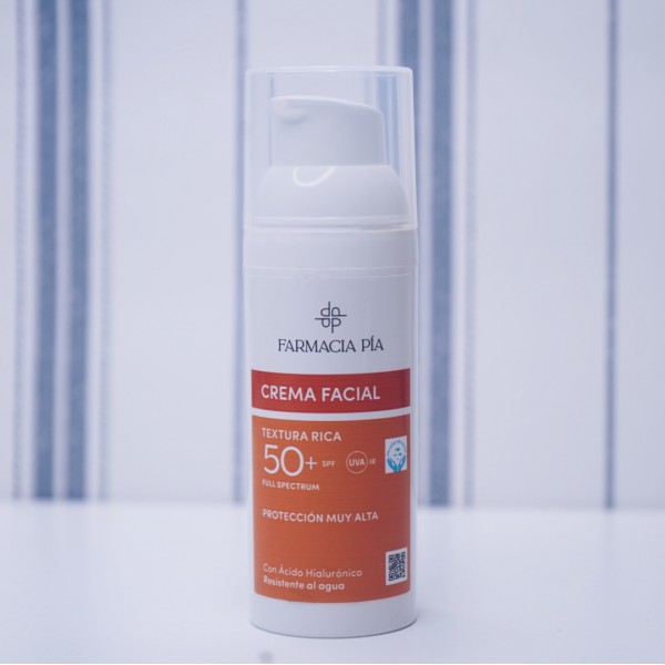 farmacia-pia-crema-solar-facial-textura-rica-50ml