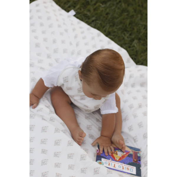 MARAND BRAND MANTA DE JUEGO ESTAMPADO BLANCO
