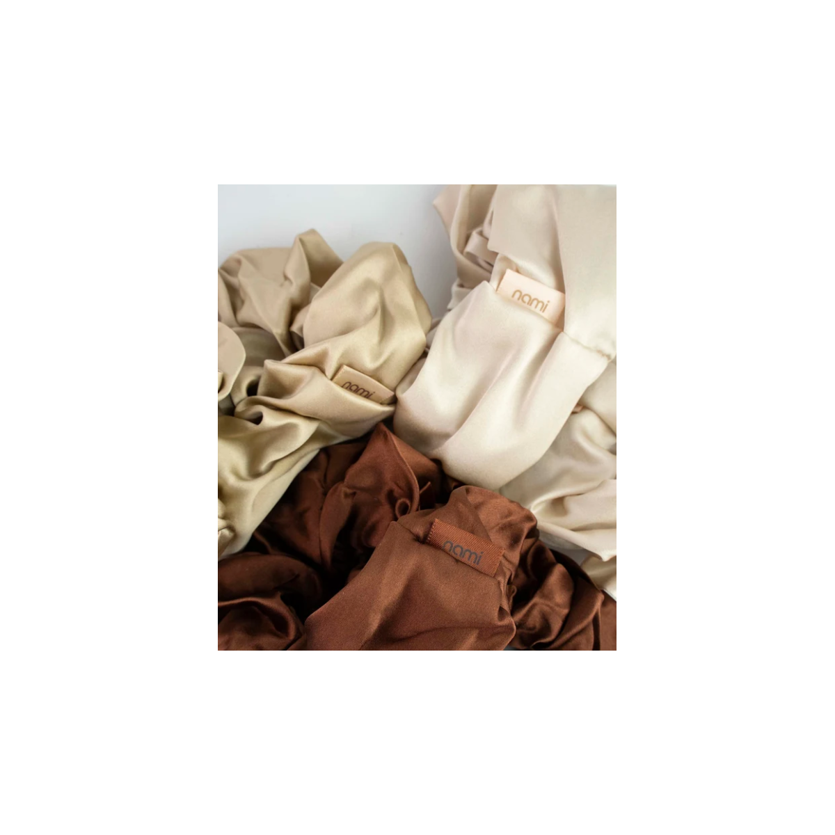 NAMI OVERSIZED SCRUNCHIE